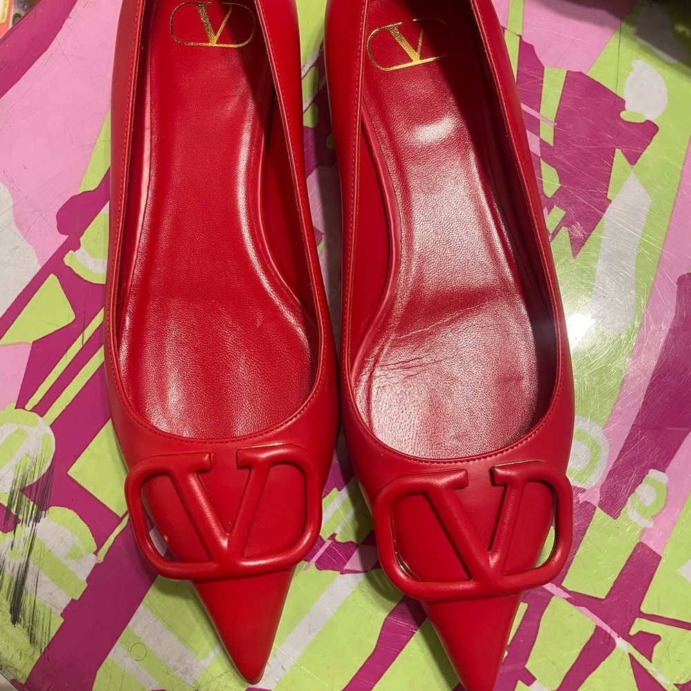 Authenticated Valentino Garavani Vlogo Ballet Flats - New Women | Color: Red